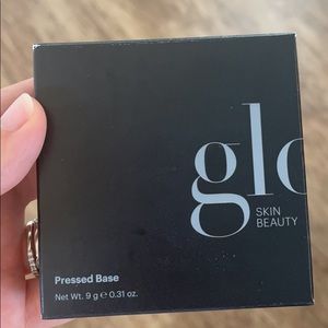 Glo Pressed Base